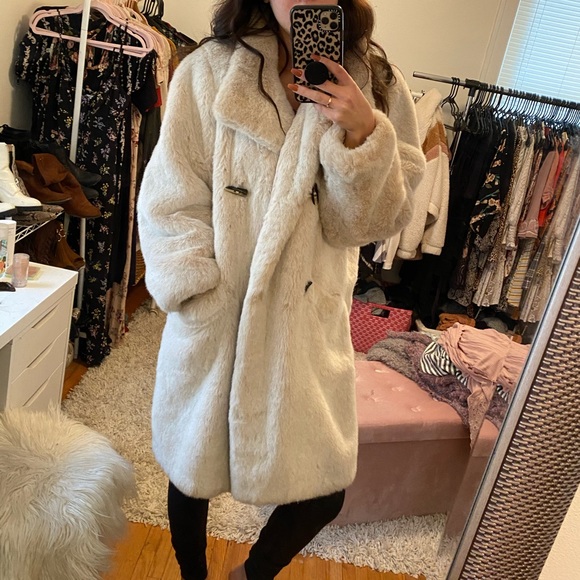 Vintage Faux Fur Jacket - Picture 2 of 7
